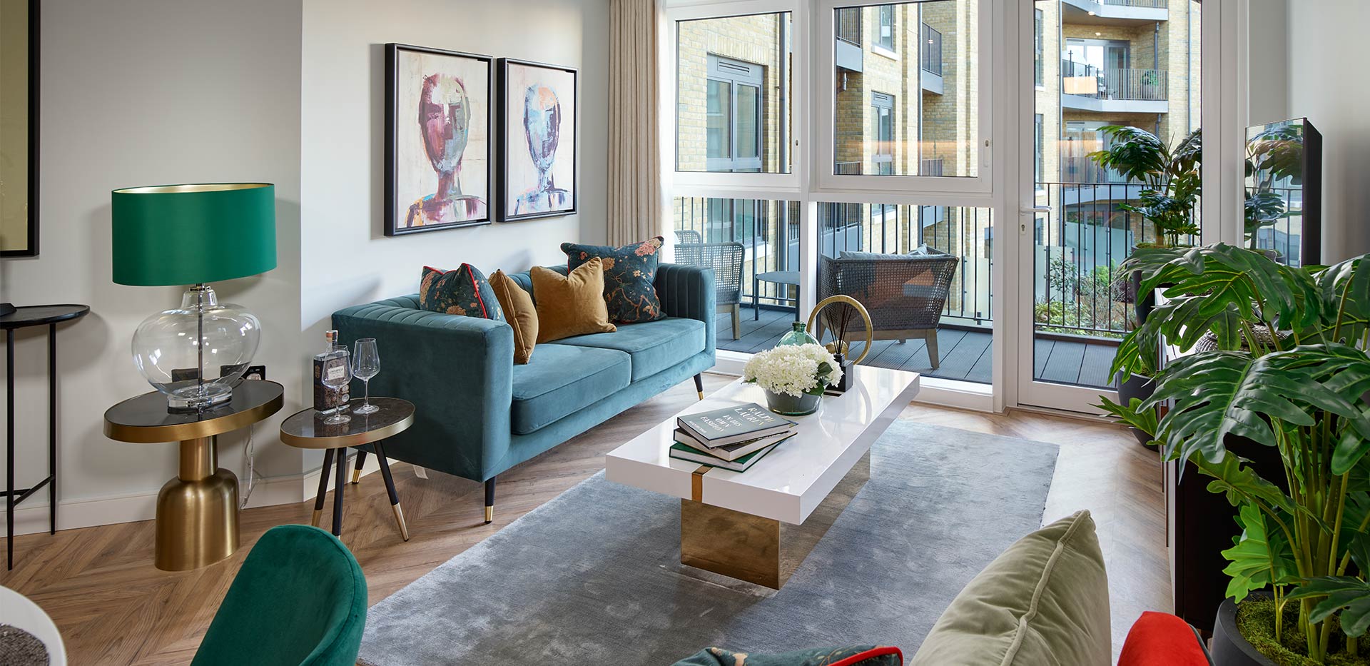 royal exchange showapt 5 living.ashx 